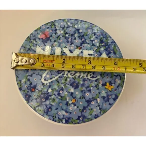 VINTAGE 1960’s NIVEA CREME PORCELAIN TRINKET BOX HUTSCHENREUTHER GERMANY